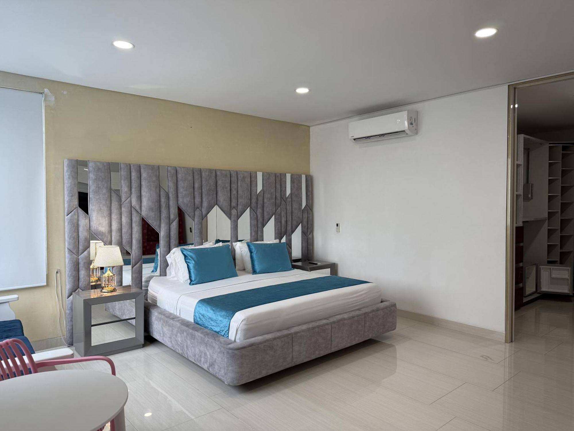 Hotel Lotto Boutique Кали Екстериор снимка