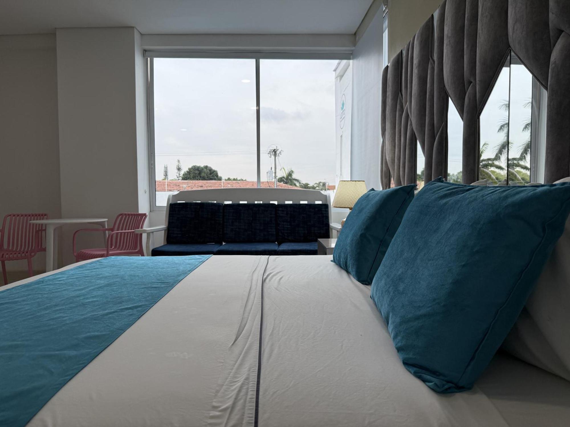 Hotel Lotto Boutique Кали Екстериор снимка