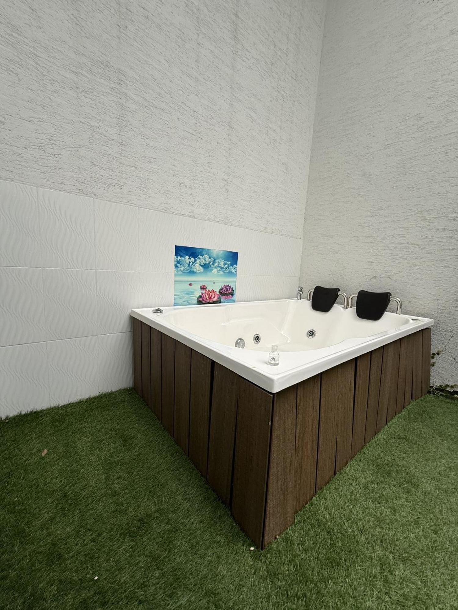 Hotel Lotto Boutique Кали Екстериор снимка